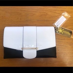 NWT Kardashian black/white leather purse/clutch